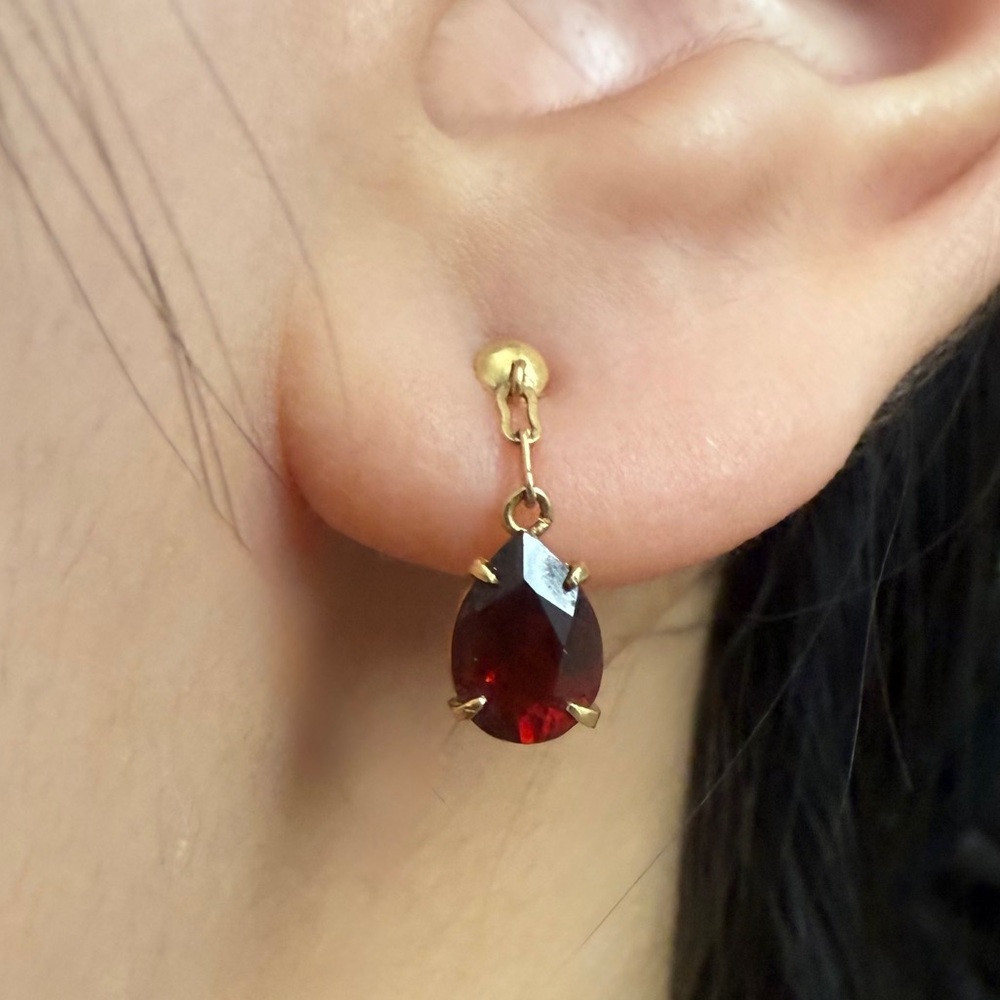 18K Solid Yellow Gold Garnet Drop Earrings